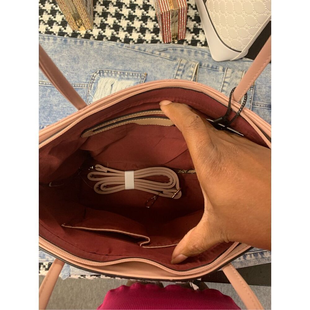 Bee Monogrammed Handbag - Picture 5 of 8